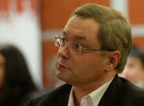 Экс-глава «Моего банка» просится на свободу, чтобы вернуть долги
