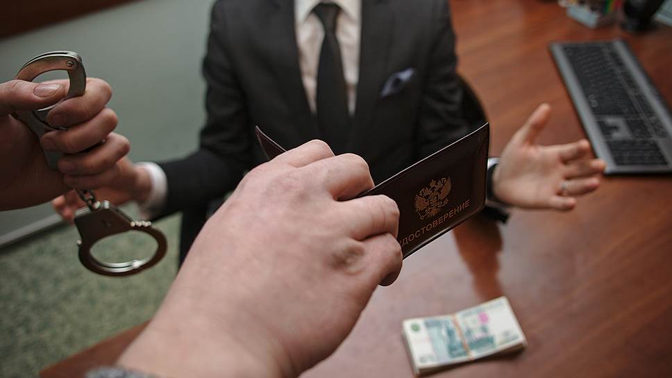Бизнесмен задолжал на задержание