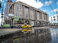 Братья Гуцериевы купили «Новинский пассаж»