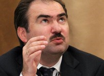Несостоятельных привлекают к выплатам пенсий