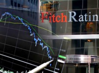 Fitch понизило рейтинги трех крупных российских банков