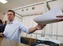 Следственный комитет начал проверку публикации LifeNews о финансировании Алексея Навального Кремлем
