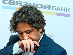 ОНЭКСИМ направил группе «Связной» уведомление о дефолте