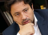 В истории продажи «Связного» реализовались политические риски