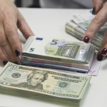 Аналитики всерьез заговорили о валютном контроле в России