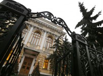 Упустили доллар: как рынок потерял доверие к Банку России