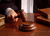 Судят арбитражного управляющего, потратившегося на адвоката, несмотря на наличие в штате юриста