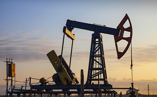 Цена нефти марки Brent упала ниже $62 за баррель