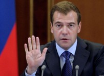 Медведев в АСВ переведен 1 трлн рублей в виде ОФЗ для докапитализации ряда банков