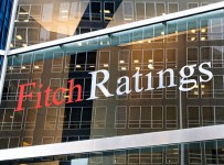 Fitch понизило рейтинг 13 крупнейших российских компаний