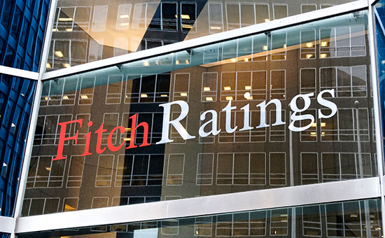 Fitch понизило рейтинг 13 крупнейших российских компаний
