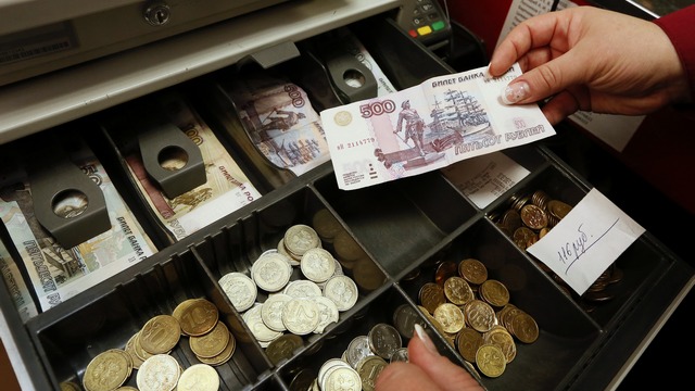 Bloomberg: Санкции подтолкнули российскую экономику к росту