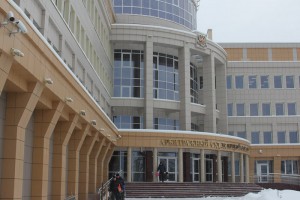 Липецкий арбитраж арестовал имущество торговой «дочки» и двух учредителей последнего липецкого ЛВЗ по долгу перед Сбербанком Липецкий арбитраж арестовал имущество торговой «дочки» и двух учредителей последнего липецкого ЛВЗ по долгу перед Сбербанком