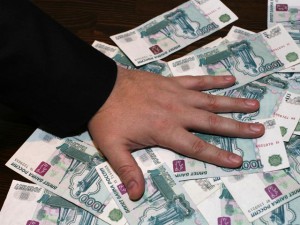 За хищение 47 млн руб. судят юриста, чье дело стоило его отцу кресла главы Минюста Татарстана