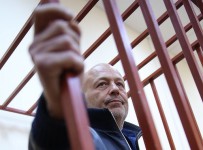 Петербургский водочный король Александр Сабадаш проведет шесть лет в колонии