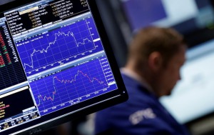 Торги на фондовом рынке России завершились разнонаправленно