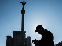Экс-министр: каждый украинец должен кредиторам из США тысячу долларов