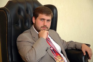 Илан Шор По делу о хищении 1 млрд долларов из банков Молдавии провели восемь обысков