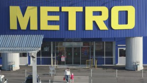 Арбитраж 10 августа рассмотрит иск о банкротстве "Метро Кэш энд Керри"