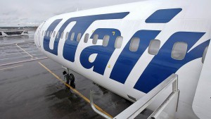 Альфа-банк отменил авиаатаку // Он больше не хочет банкротить "ЮТэйр"