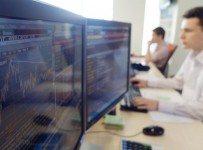 Московская биржа разрабатывает новую процедуру компенсации убытков от дефолта участника торгов