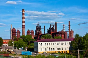 Кредиторы банкротящегося ЛМЗ «Свободный сокол» пожаловались в арбитраж на конкурсного управляющего и попросили убрать его ЛМЗ «Свободный сокол»