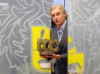 Тинькофф Банк приобрел еще часть портфеля кредитных карт Связного Банка