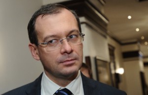 Сухов не считает предосудительной пожизненную дисквалификацию банкиров Сухов не считает предосудительной пожизненную дисквалификацию банкиров