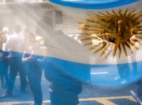 Инициатор дефолта Аргентины потребовал пересмотра сделки по долгу Киева