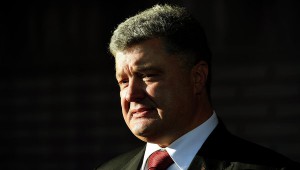 Порошенко: РФ нужно определиться с реструктуризацией долга Украины