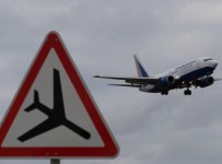Путина просят остановить банкротство «Трансаэро»