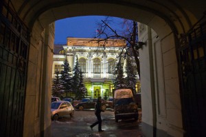 ЦБ должен компенсировать клиентам НПФ Мотылева 39 млрд рублей
