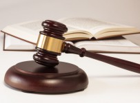 Кредиторы радуются поправкам в законы