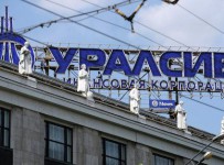 Николай Цветков может доплатить за банк «Уралсиб» другими активами