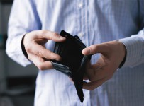Россияне не верят в эффективность закона о банкротстве физлиц