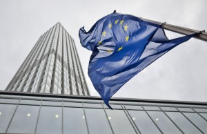 13 глобальных банков смогли избежать обвинений от антимонопольных органов ЕС