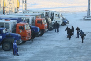 В Югре субподрядчик оставил вахтовиков без зарплаты