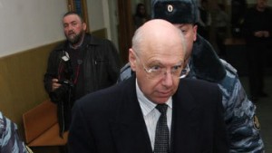 Суд в апреле рассмотрит заявление банкира Гительсона о собственном банкротстве