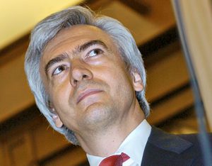 Россия требует у Швейцарии выдать экс-главу Балтийского Банка