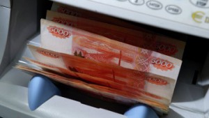 Депутат-банкрот Михеев просит суд выделить ему деньги на содержание семьи
