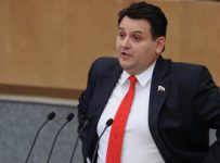 Банки просят отстранить управляющего имуществом депутата-банкрота Михеева