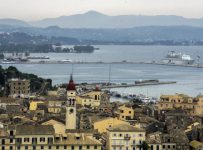 Владелец нефтяной компании в Греции покончил с собой из-за банкротства