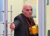 Захвативший банк в центре Москвы бизнесмен полностью признал свою вину