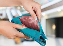 В России число потенциальных банкротов с июня выросло на 25 тысяч человек