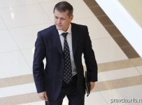 Олег Исаков