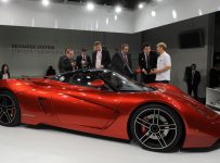 Выставлены на продажу уникальные автомобили Marussia