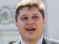 Воронежский депутат Александр Тюрин просит арбитражный суд признать его банкротом