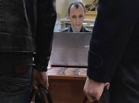 К выводу средств подключили судебных приставов