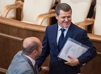 Олег Исаков