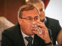 Владислав Кошкин